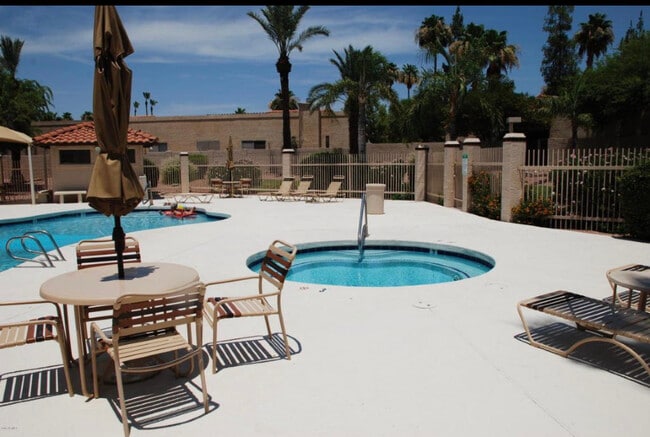 Photo - 10929 E Yucca St