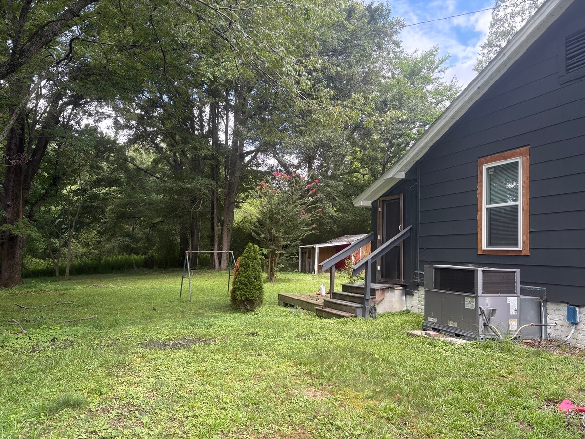 Photo - 229 Old Planters Rd