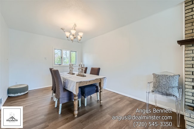 Photo - 6596 Iris Way