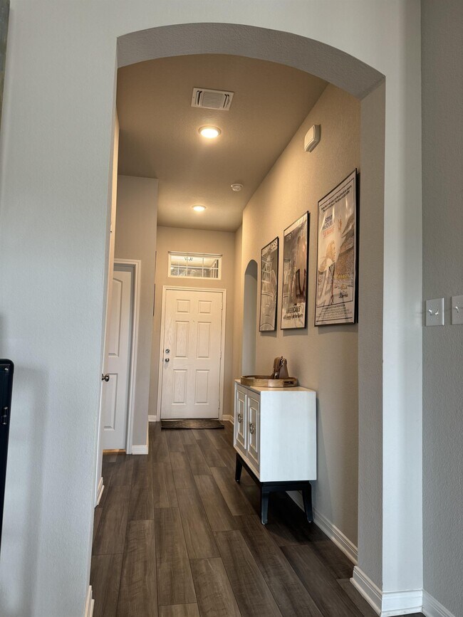 Photo - 8314 Stonehollow