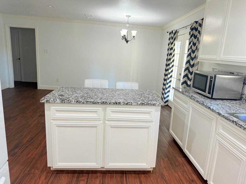 Photo - 304 Jill Ave