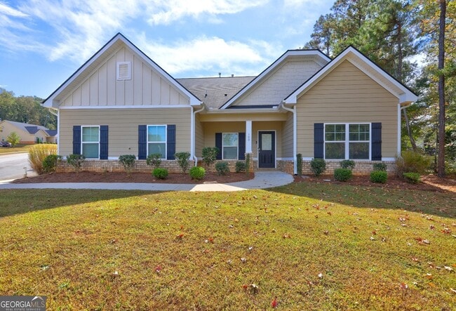 Building Photo - 100 Ruby Ln