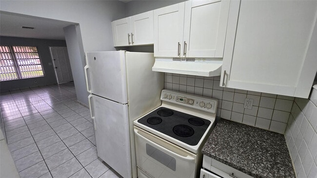 Photo - 1874 NE 161st St Unit 1874