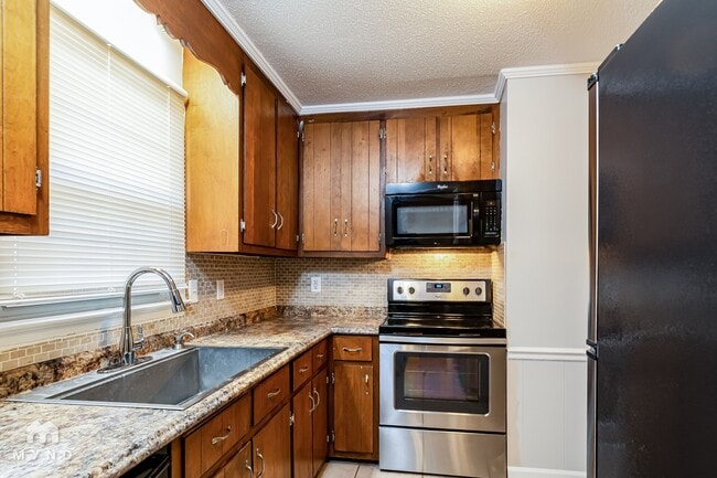 Photo - 1310 Worland Dr