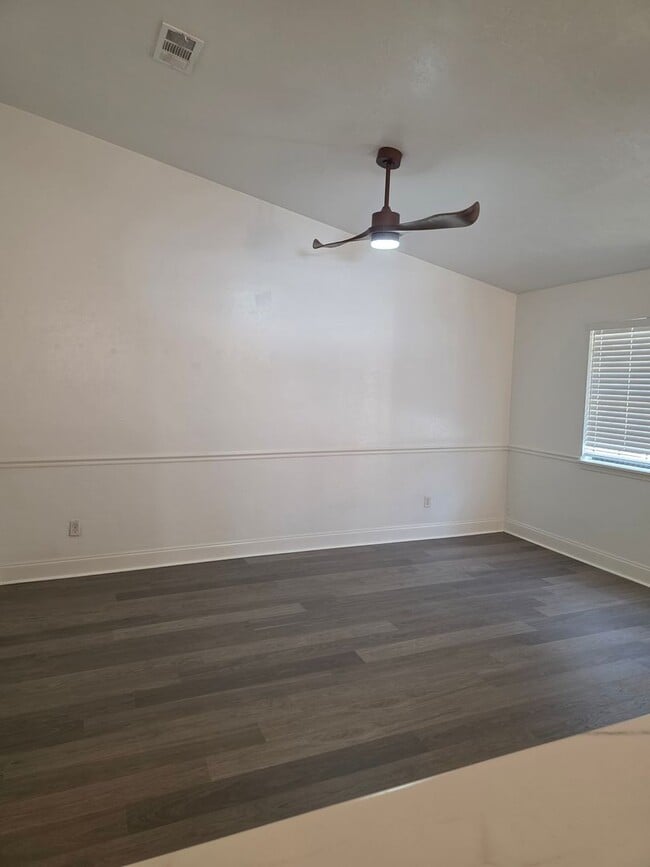 Photo - Cozy and Newly Renovated 2-bedroom, 1-bath townhome Close to Campuses!