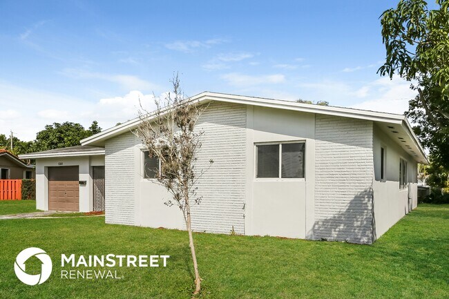 Photo - 6341 NW 25th St