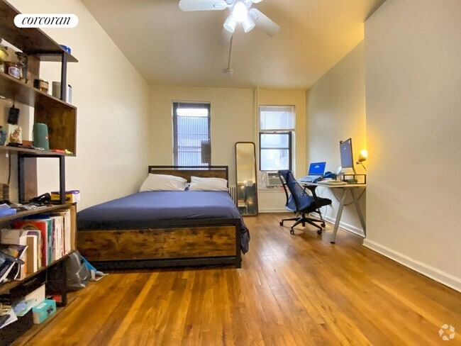 Building Photo - 444 W 49th St Rental