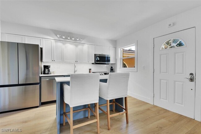 Photo - 980 7th Ave S Condo Unit 204