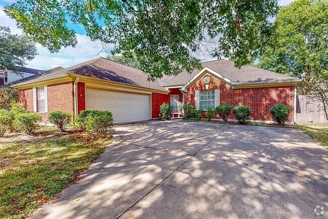 Building Photo - 14814 Forest Trails Dr Rental