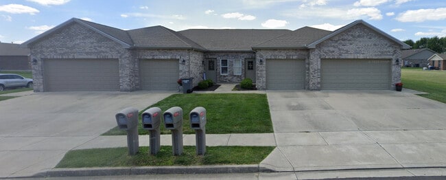 Eagleview Estates of Troy