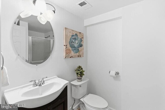 Photo - 42 Monroe Ave