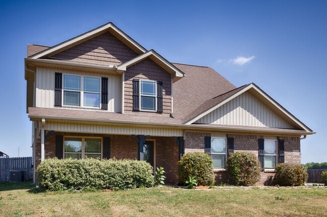 Photo - Fresh Paint & New Carpet! 4BR with Fenced Yard