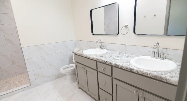 2-4 Emerald Ct Unit 2 Emerald Ct