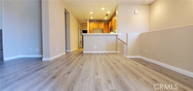 Building Photo - 1800 E Lakeshore Dr Unit 2911