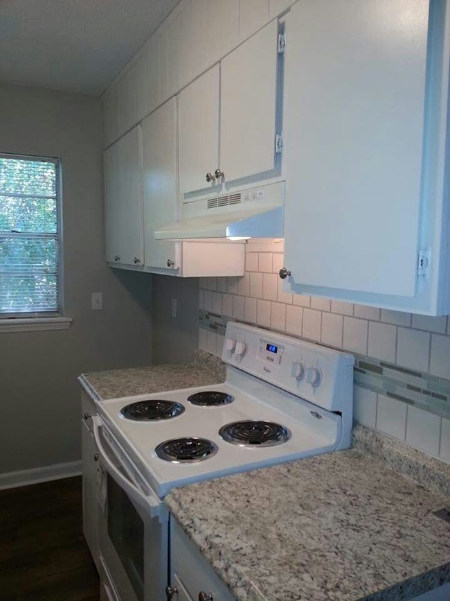 Photo - Pine Cove Apartment Homes