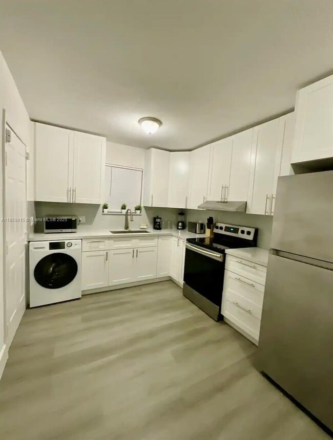 Photo - 3318 NW 19th Ave