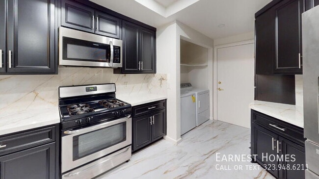 Photo - 6628 N Clybourn Ave Unit 133