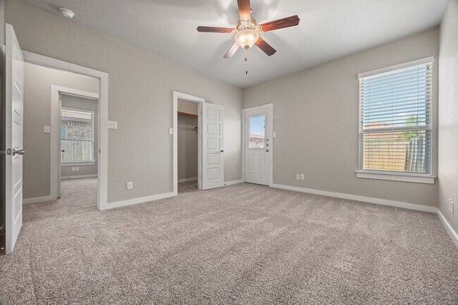 Photo - Beautiful 3 Bedroom Duplex Located in New Braunfels, Texas!