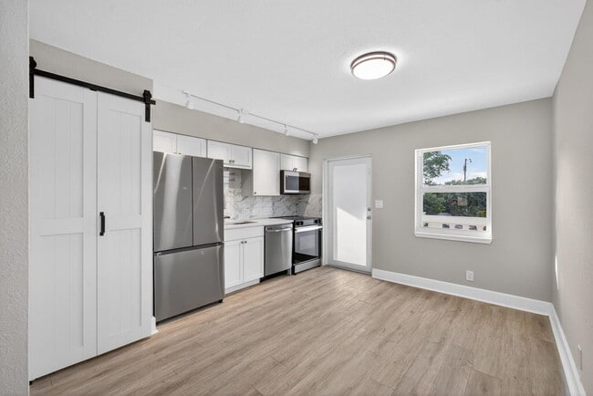 Photo - 624 Southwind Cir Unit 1