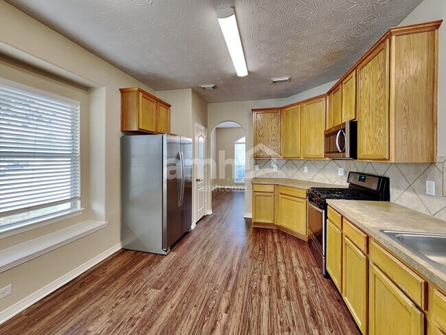 Photo - 2213 Perkins Crossing Dr