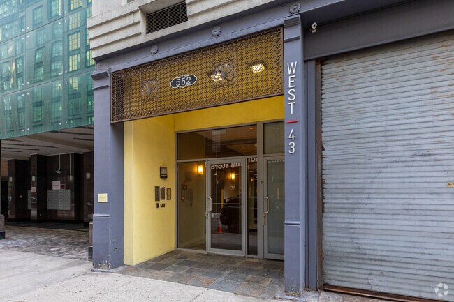 Entrance - 552 W 43rd St