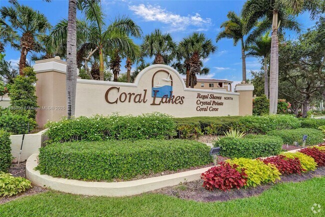 Building Photo - 12547 Imperial Isle Dr Unit 206 Rental