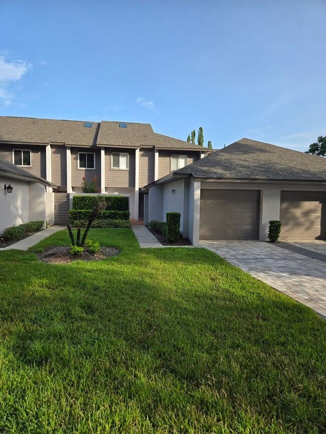 Building Photo - Spacious 3 Bedroom Townhome with Garage in Altamonte Springs