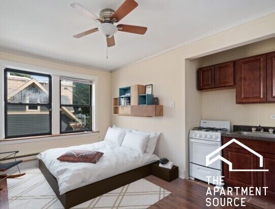 Building Photo - 4546 N Damen Ave Unit 205 Rental