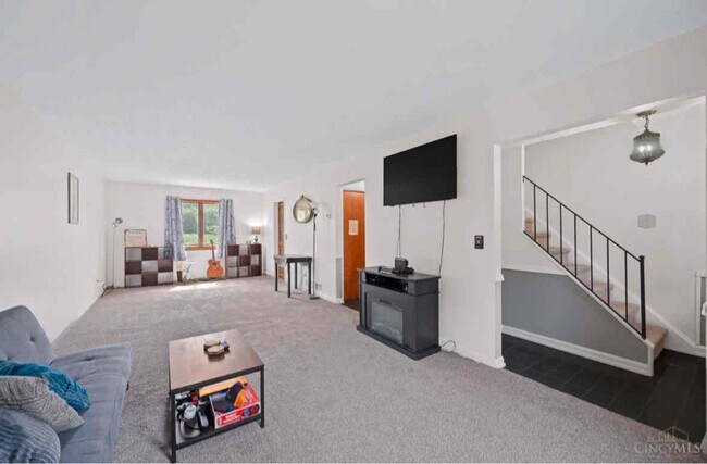 Photo - 1002 Stanwood Dr