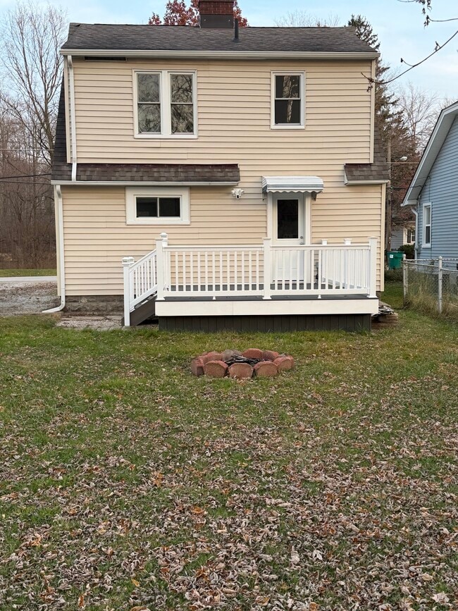 Photo - 650 Sherman St