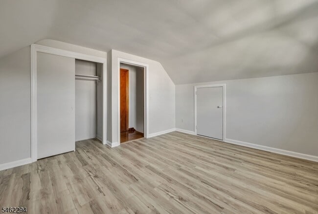 Photo - 122 Westview Ave
