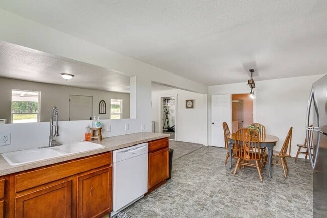 Photo - 3101 Bagnell Dam Blvd