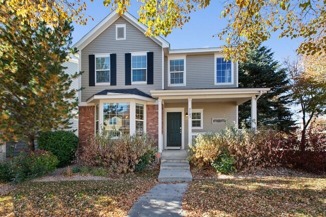 Photo - Beautiful 4 bedroom in Observatory Village