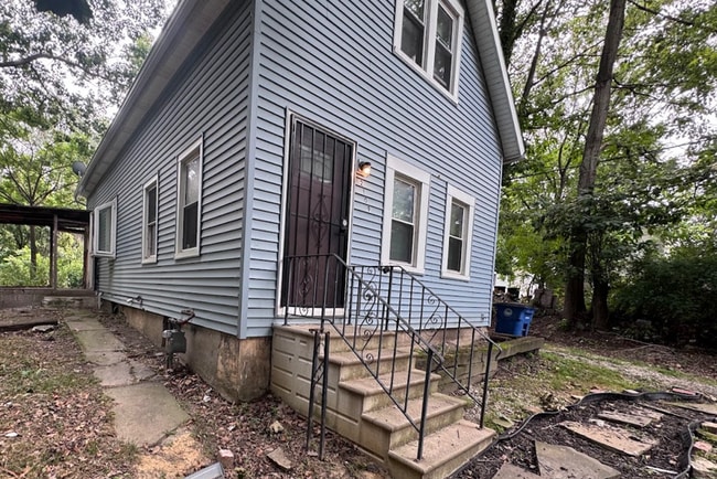 Building Photo - 2109 Pixley Ct