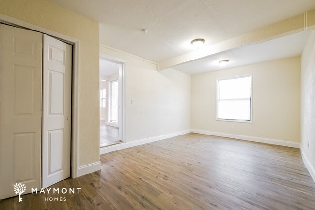 Photo - 123 Laurel Dr