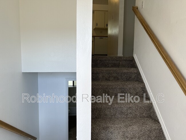 Photo - 397 Parkchester Dr