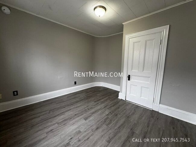 Photo - 33 Summer St Unit 4