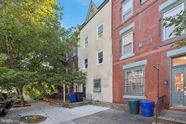 Building Photo - 247 S 44th St Rental