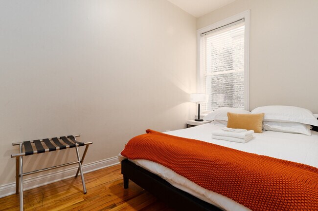 2149 W Division St Unit SI FL3-ID1379070P