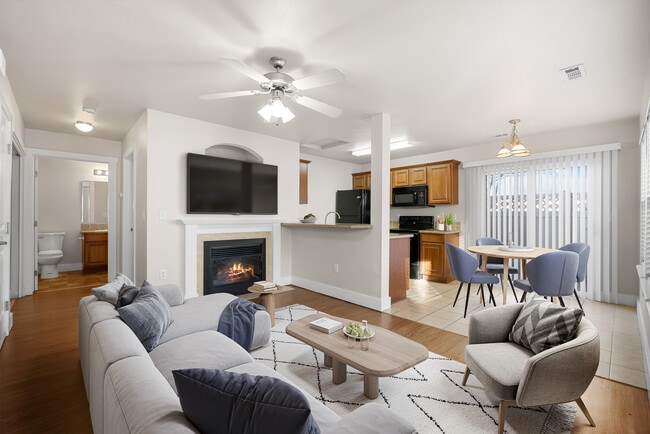 Building Photo - Garverdale Unit 102