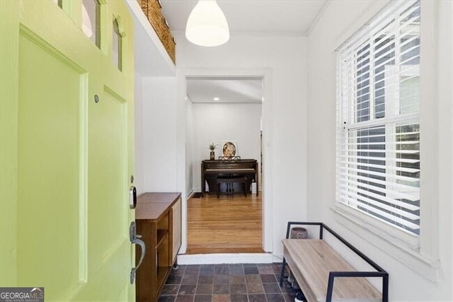 Photo - 693 Glenwood Ave SE