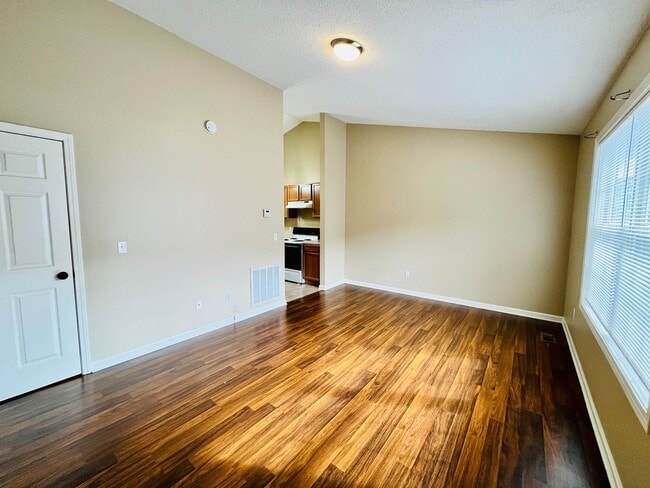 Laurel Brook Community