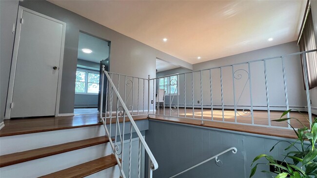 Building Photo - 133 Iceland Dr Rental