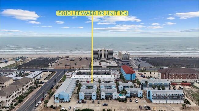 Building Photo - 15010 Leeward Dr Unit 104