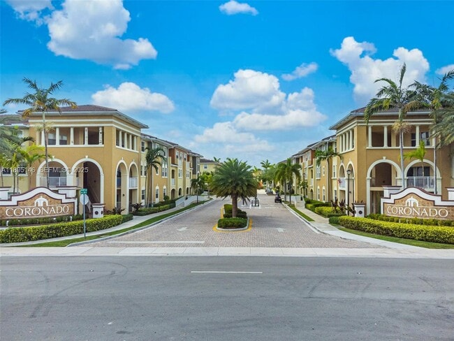 Building Photo - 8800 NW 107 Ct Unit 217