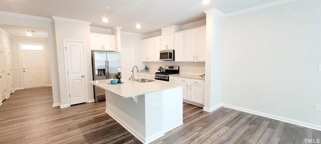 Photo - 304 Hazy Hills Ln