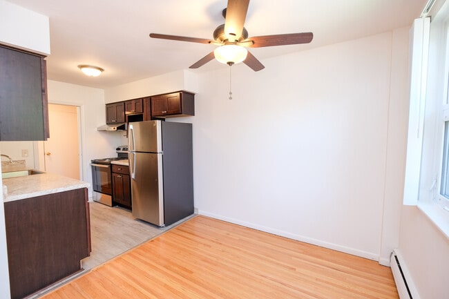 Knollwood Estates