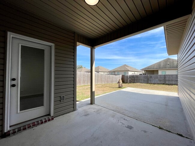 Photo - 15452 Oakstone Dr