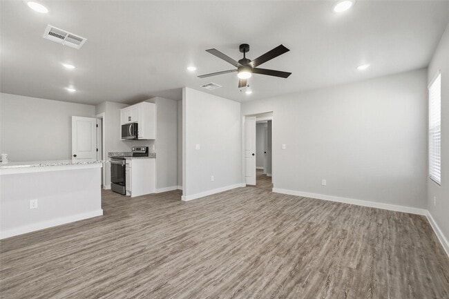 Photo - 2878 Glennster St