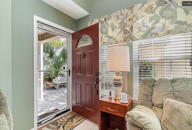 Photo - 203 Lyons Cove Dr